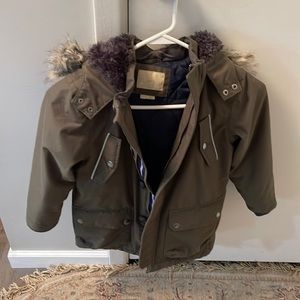 Mini  boden winter jacket 6-7 yr old. Excellent warm waterproof parka